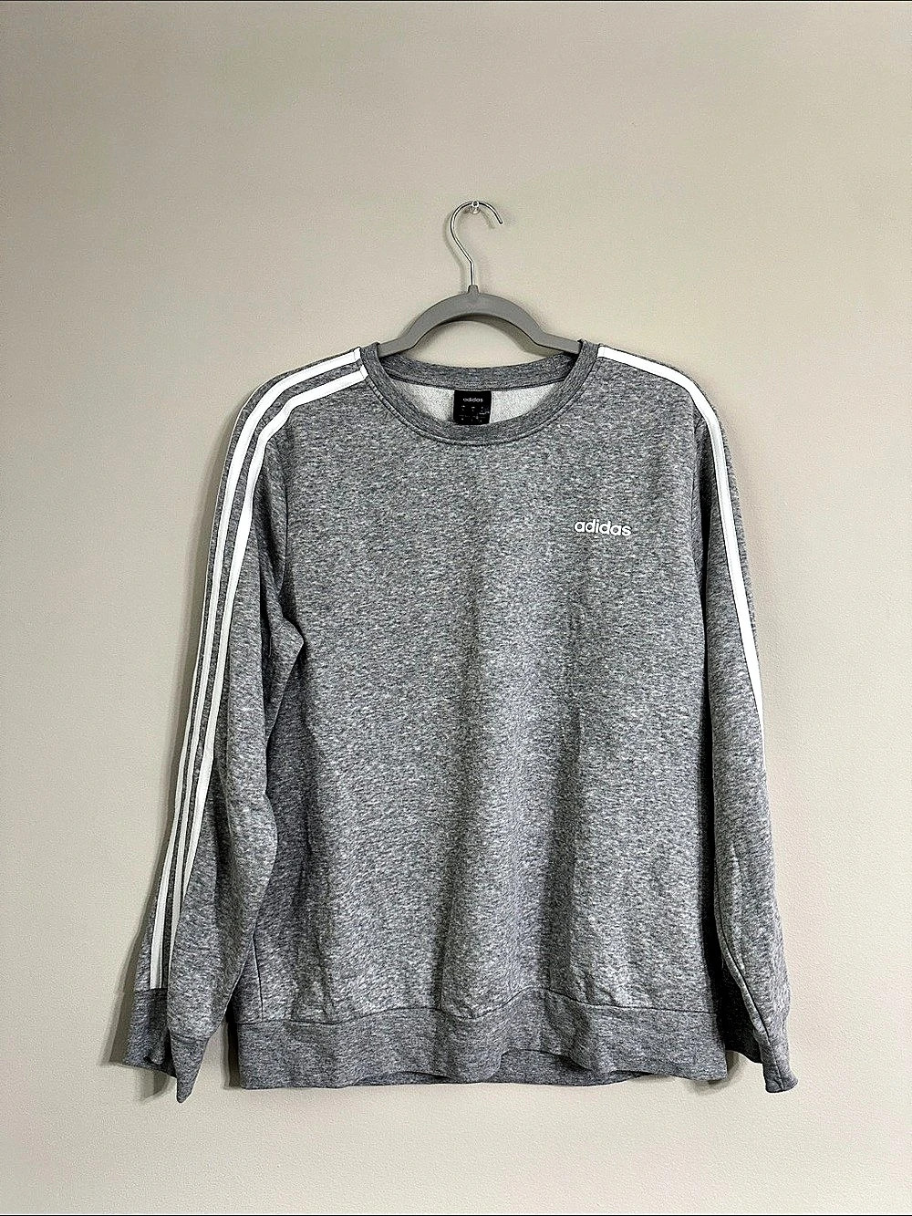 adidas Essentials 3-Stripes Fleece Sweatshirt Gray